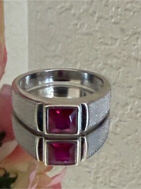 925 Sterling Silver Signet-Style Ring Square Architectural Design Ruby Red 10